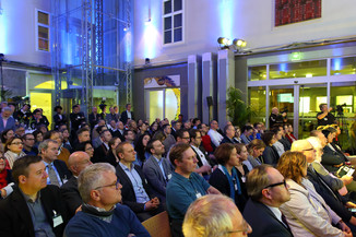 Bild 5 | DBT: Smarte Produktion - Was die Vernetzung von Maschinen, Services und Menschen bringt