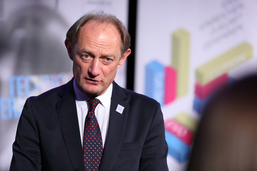 Bild 53 | DBT: Smarte Produktion - Was die Vernetzung von Maschinen, Services und Menschen bringt