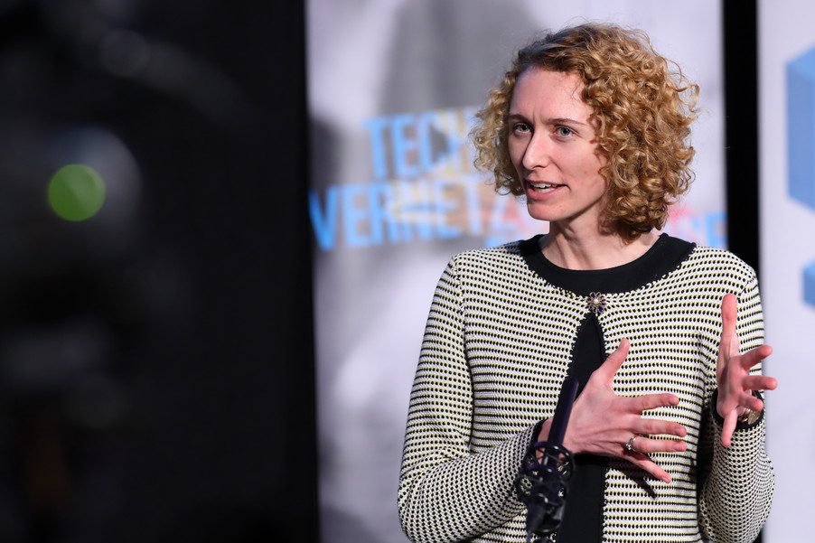 Bild 54 | DBT: Smarte Produktion - Was die Vernetzung von Maschinen, Services und Menschen bringt