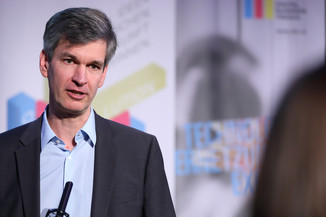 Bild 55 | DBT: Smarte Produktion - Was die Vernetzung von Maschinen, Services und Menschen bringt