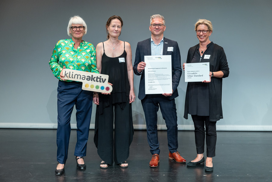 Bild 26 | Darauf bauen wir: Sanierung und klimafitte Gebäude für die Zukunft! Auszeichnungsveranstaltung ...