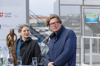 Bild 13 | Europas erste schwimmende Aufzuchtstation für Störe eröffnet auf der Donau in Wien
