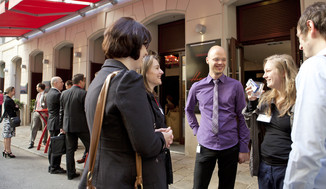 Bild 9 / 32