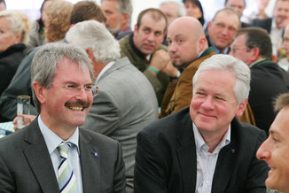 Bild 15 / 189