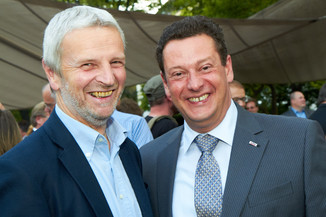 Bild 11 / 125