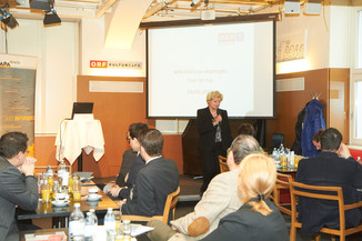 Bild 11 / 40