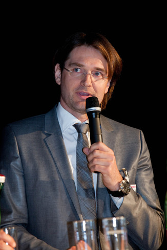 Bild 11 / 54