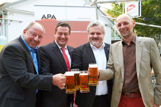 Bild 2 / 167