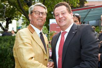 Bild 4 / 167