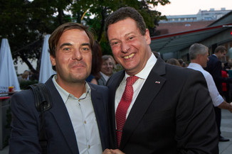 Bild 19 / 167