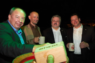 Bild 28 / 167
