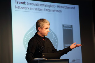 Bild 15 / 85
