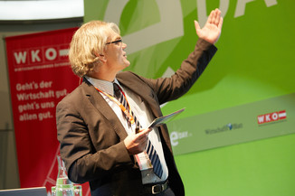 Bild 10 / 46
