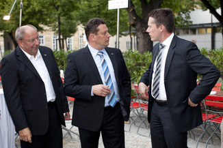 Bild 29 / 181