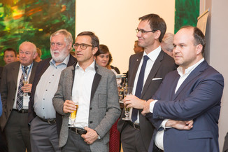 Bild 25 / 69