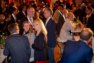 Bild 14 / 127