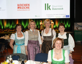 Bild 9 / 367