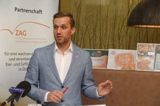 Bild 28 / 49