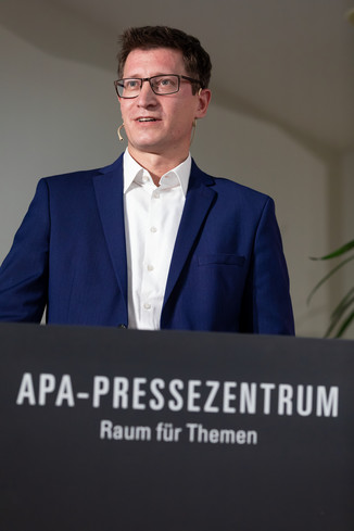 Bild 5 / 47