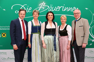 Bild 51 / 251