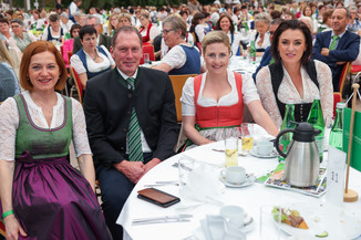 Bild 180 / 251