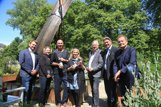 Bild 45 / 64