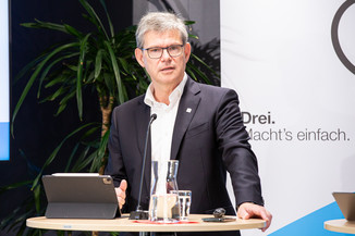 Bild 11 / 28