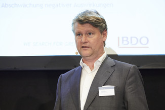 Bild 95 / 261