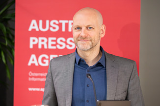 Bild 10 / 25