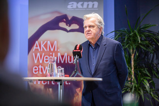 Bild 14 / 56