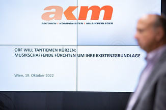 Bild 48 / 56