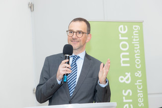Bild 9 / 23