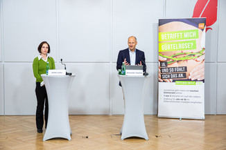 Bild 13 / 41