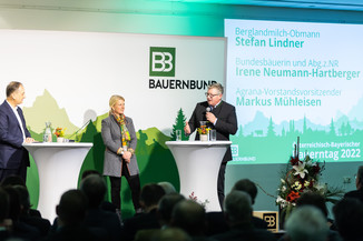 Bild 13 / 136