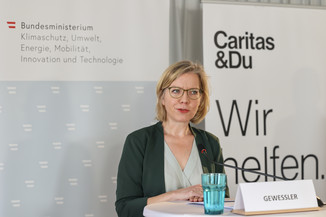Bild 8 / 25