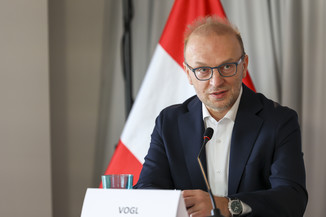 Bild 19 / 25