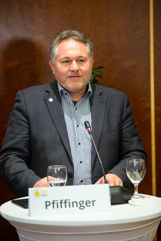 Bild 50 / 132
