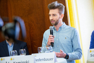 Bild 103 / 132