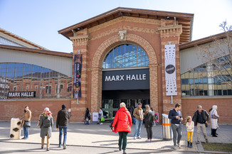 Bild 13 / 84