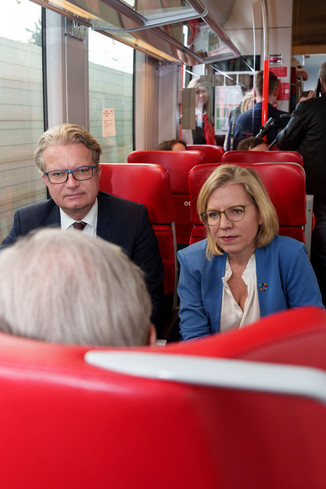 Bild 126 / 159