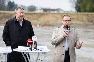Bild 12 / 22