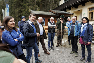 Bild 4 / 157
