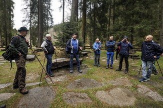 Bild 120 / 157