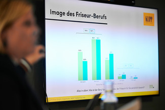 Bild 23 / 38
