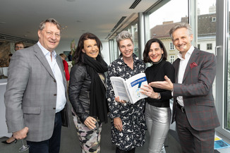 Bild 14 / 198