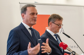 Bild 6 / 11