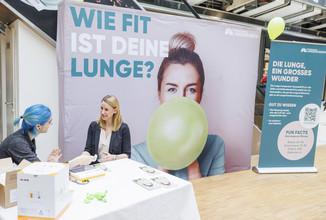 Bild 30 / 44