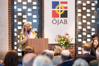 Bild 9 / 58