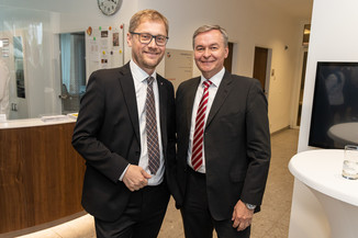 Bild 49 / 58