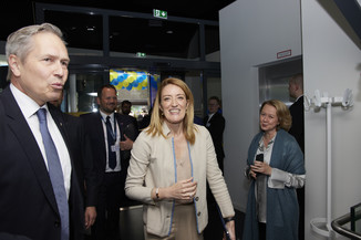 Bild 8 / 273